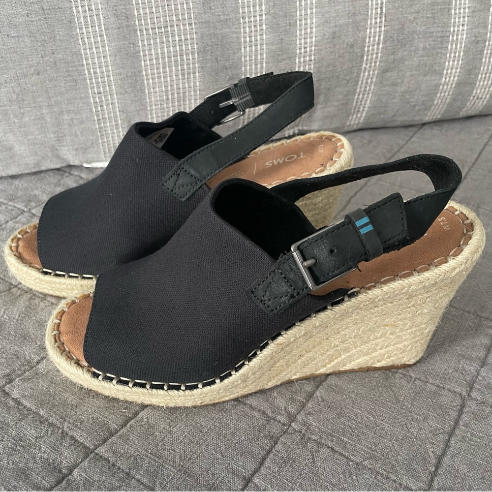 Toms Monica Black Oxford Espadrille Wedge Sandals 7.5 Like New - Picture 2 of 9
